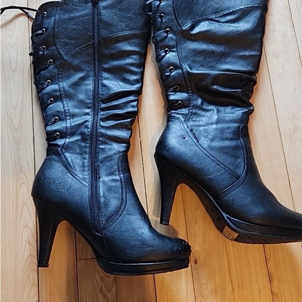 Black High Heel Knee-High Boots